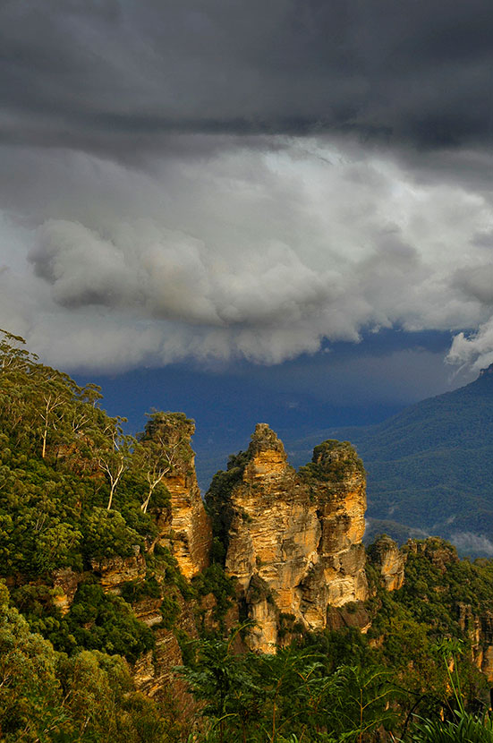  Storm approaching The Three Sisters. 