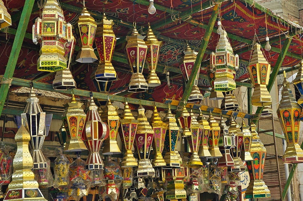  Fanoos for sale during Ramadan 2007. 